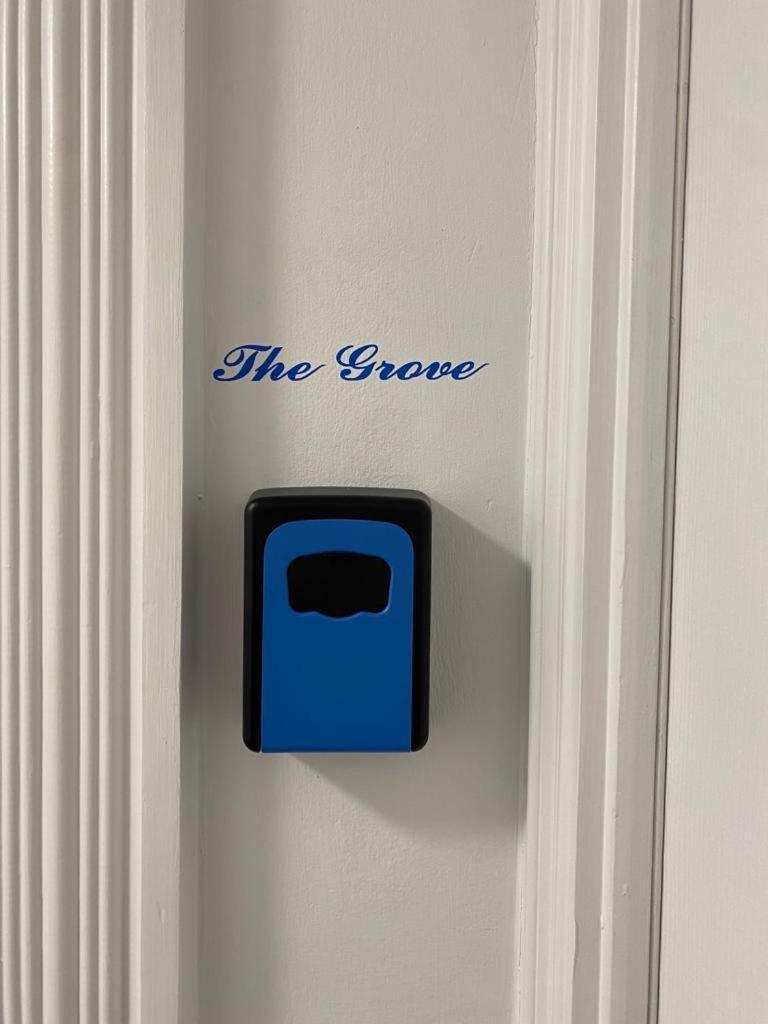 The Grove King Bed Wi-Fi Ev Charger Lägenhet Cheltenham Exteriör bild